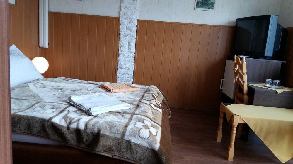 Mueller'S 1 Apartment Siofok Bagian luar foto